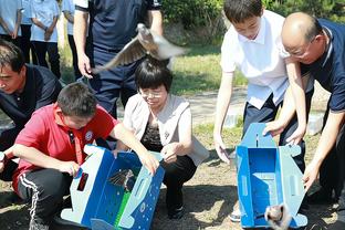 ?里程碑！武切维奇三节砍22分12板 拿下生涯第500次两双